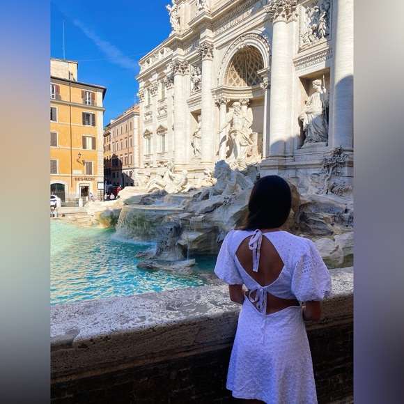 Meet your Posher, Megan - Picture 1 of 1